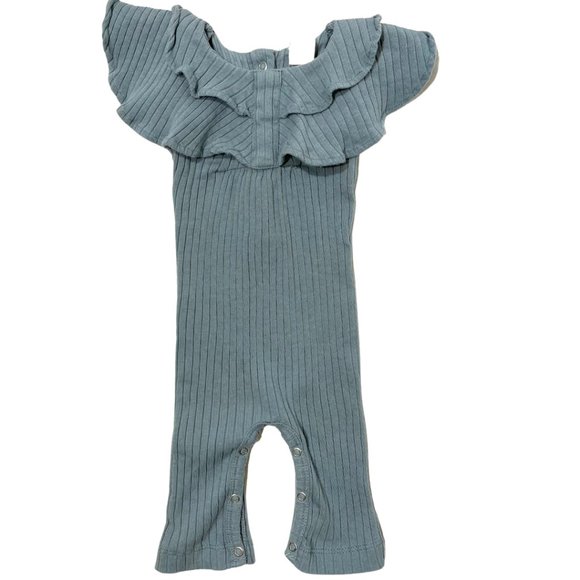kate quinn Other - Kate Quinn Organic Ribbed Sleevless Romper
